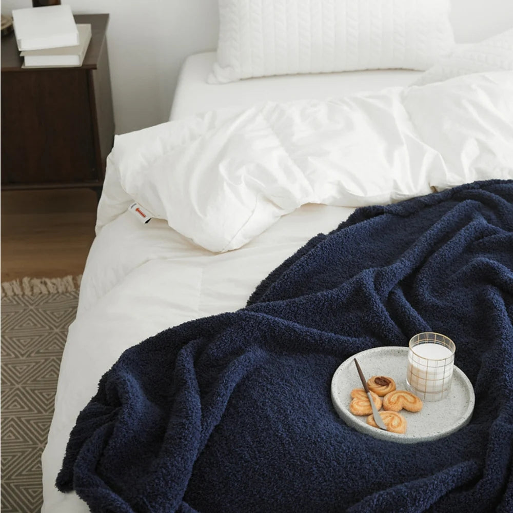 Minimalist Knit Throw Blanket in Soft Velvet Blend