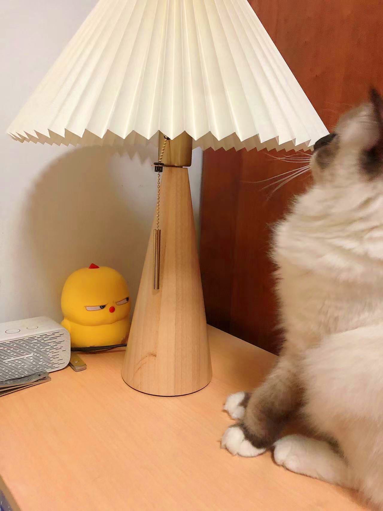 Elegant Wood and Metal Table Lamp with Pleated Linen Shade