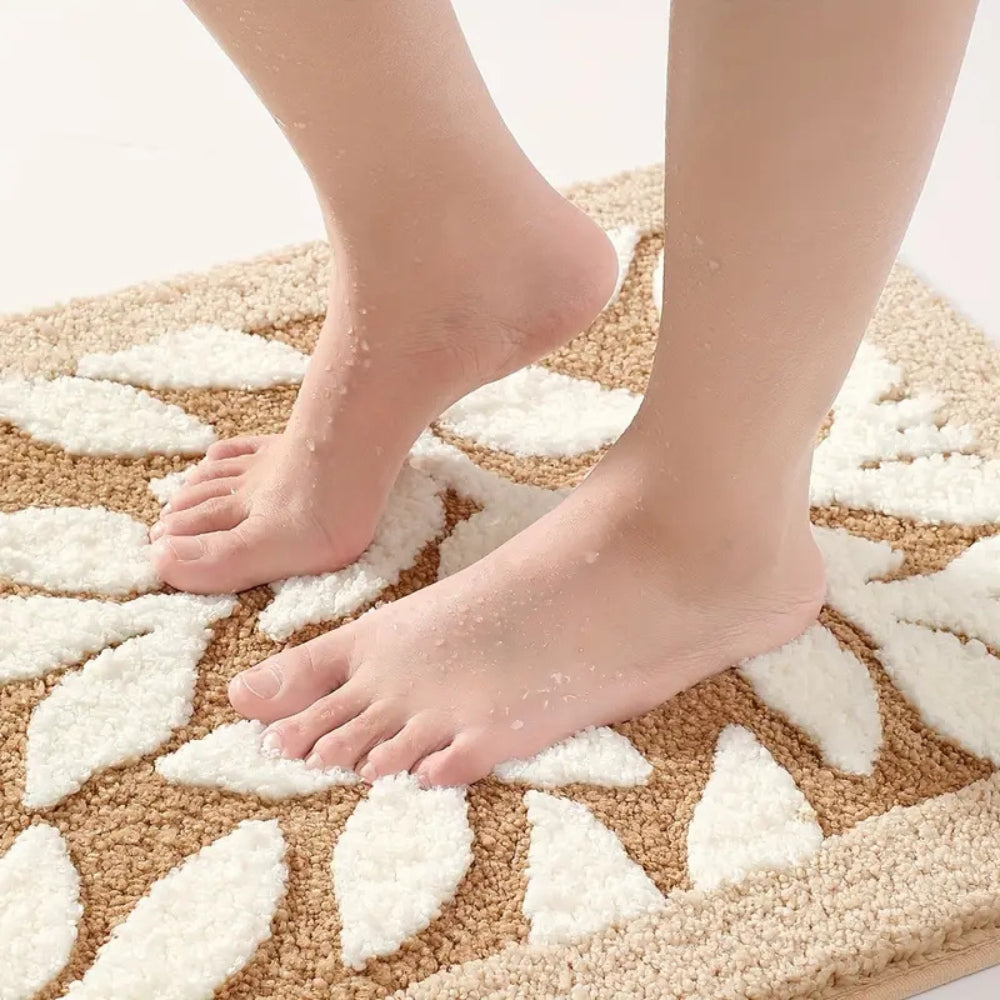 Soft Microfiber Leaf Pattern Bath Mat with Non-Slip Backing