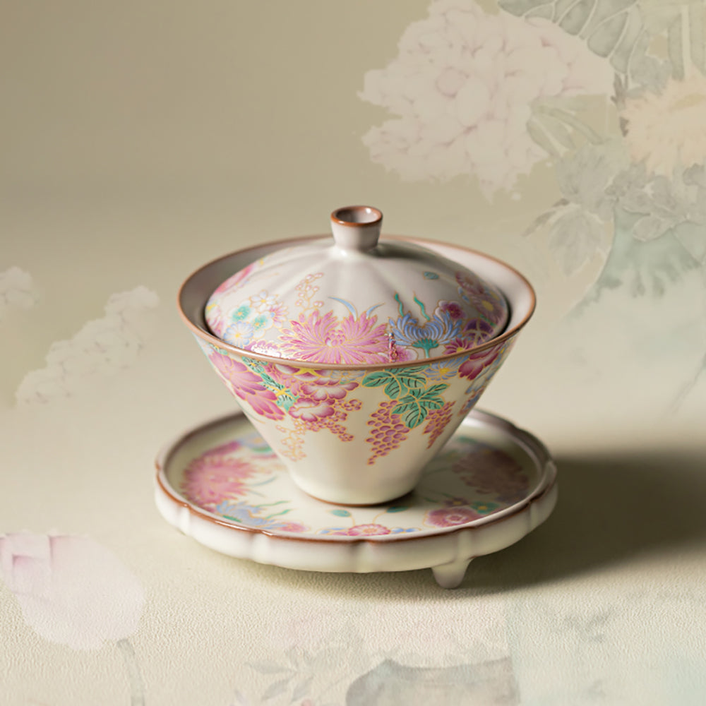 Elegant Ruyao Porcelain Gaiwan with Floral Design