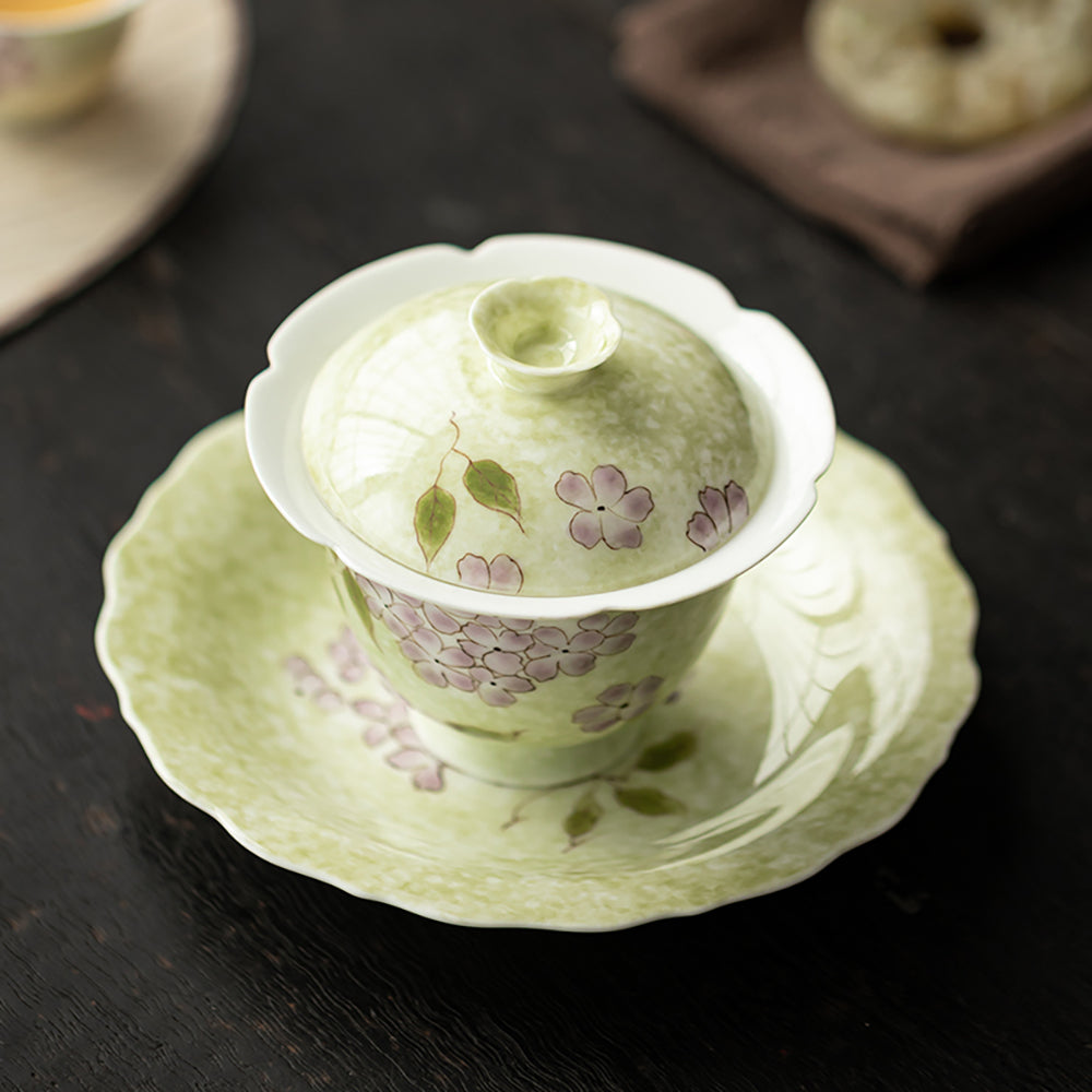 Hand-Painted Hydrangea Porcelain Gaiwan with Saucer