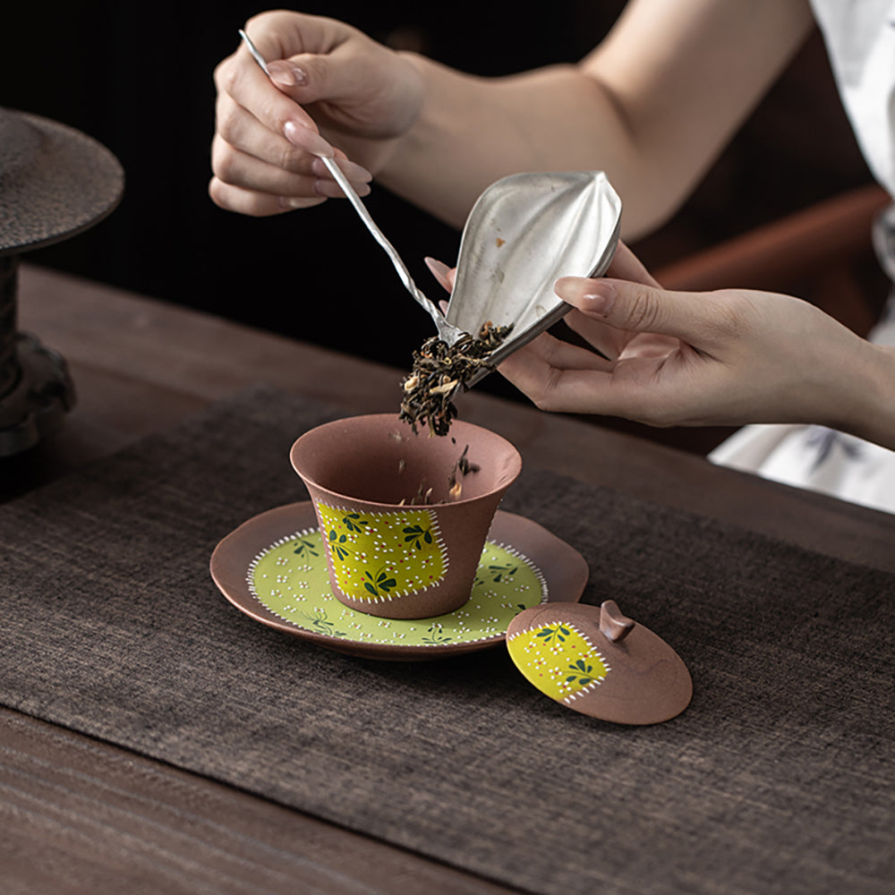 Hand Painted Daisy Pottery Gaiwan Set