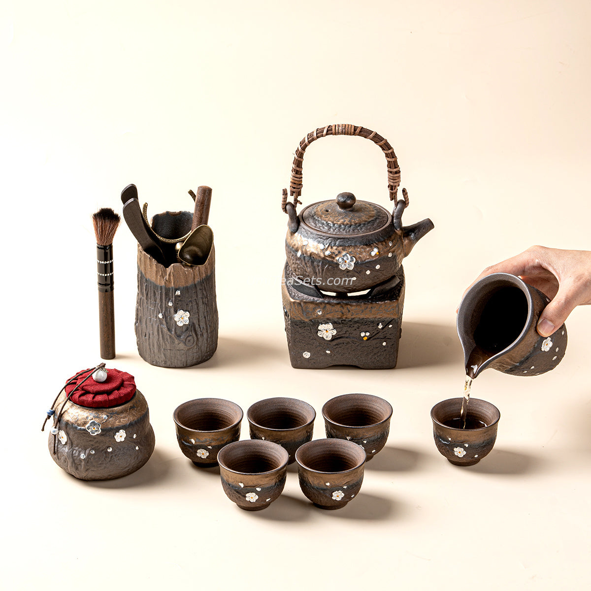 Gilded Iron Glaze Japanese Plum Blossom Tea Set
