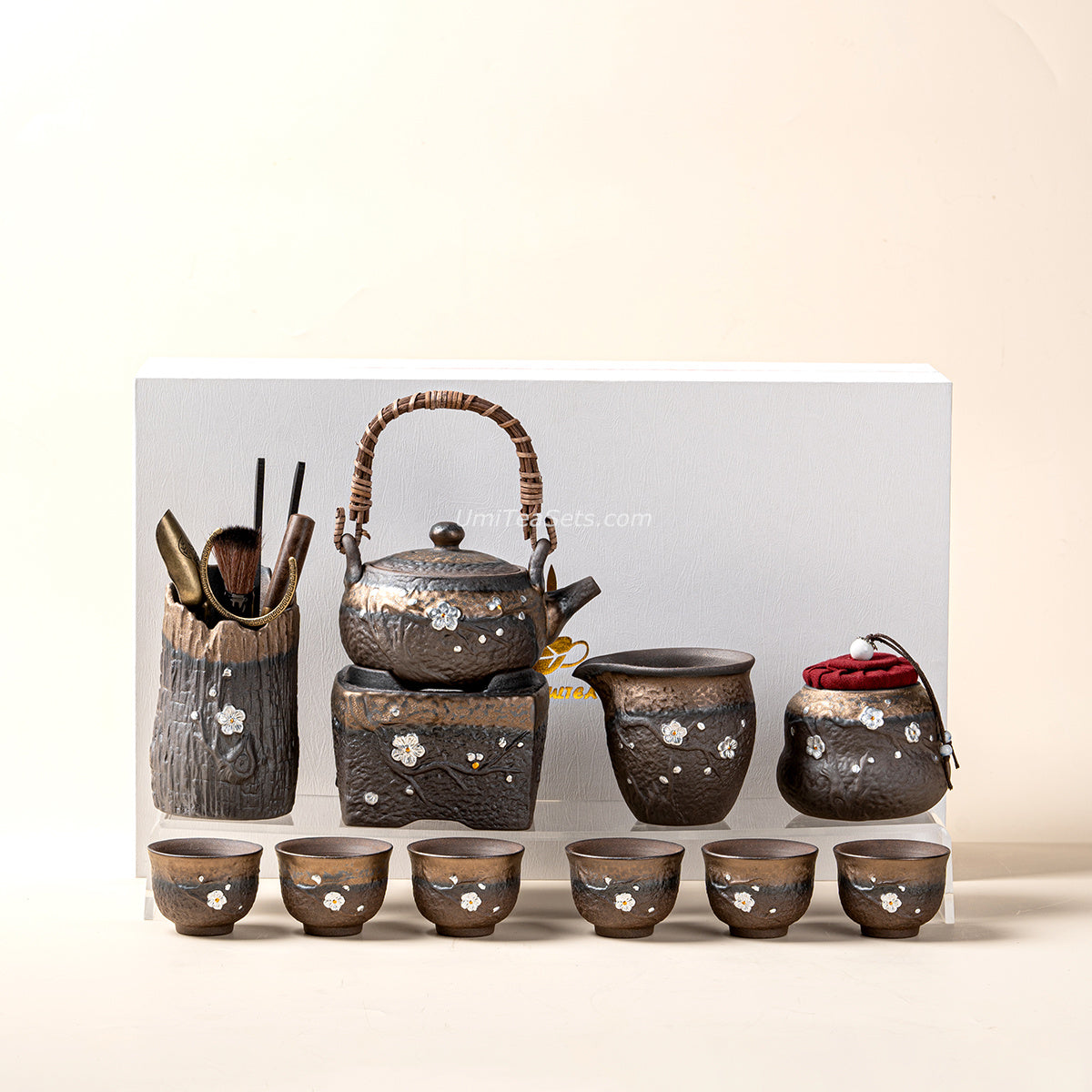 Gilded Iron Glaze Japanese Plum Blossom Tea Set