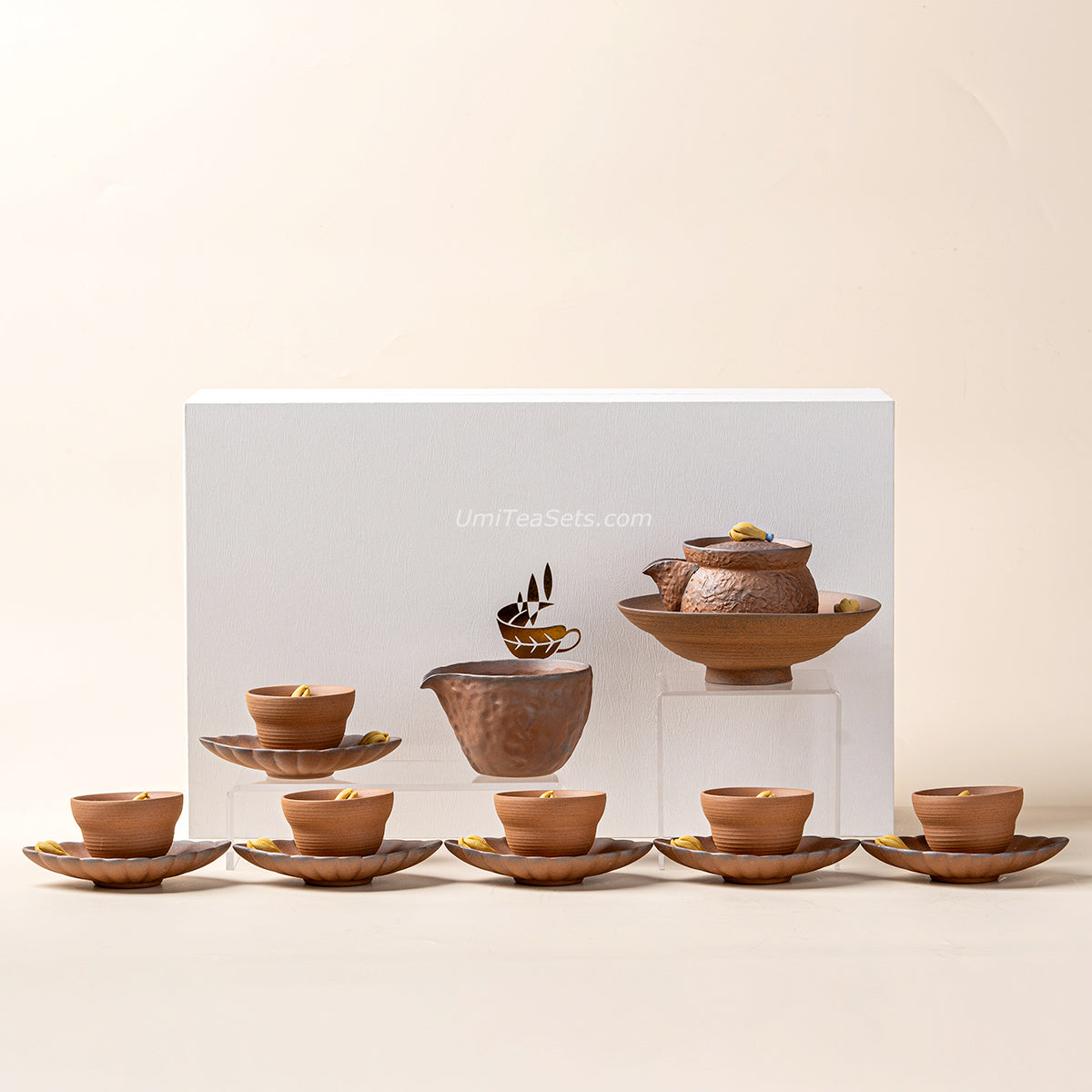 Japanese Coarse Pottery Chayote Tea Set with Teapot, Cups, and Holder