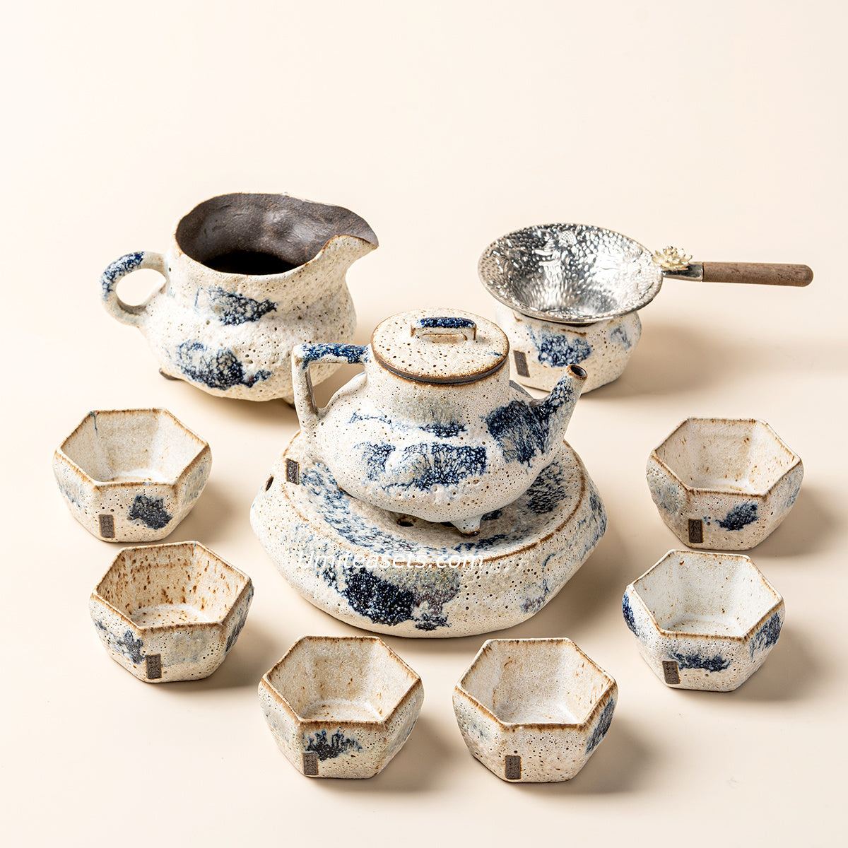 Japanese Kobiki Coarse Pottery Tea Set with Teapot and Cups
