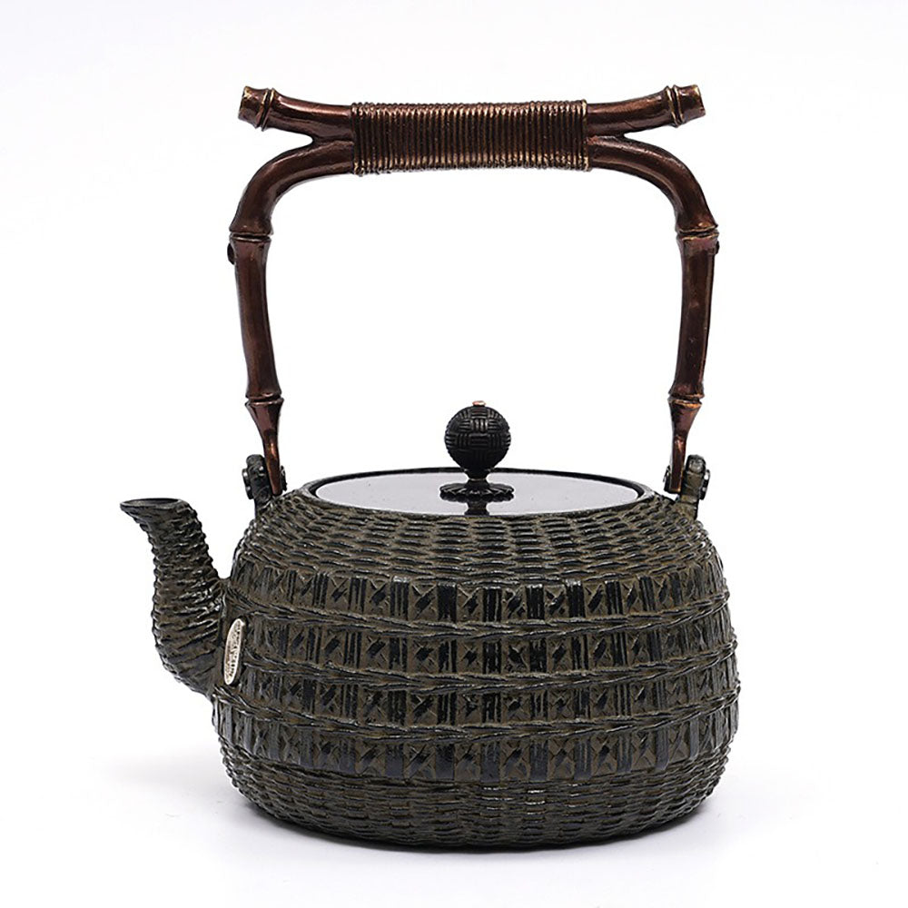 Japanese Bamboo Weaving Cast Iron Teapot 40 oz