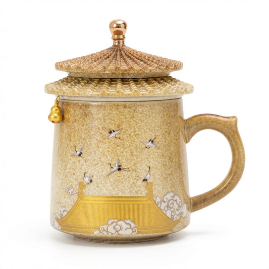 Ceramic Teacup with Eaves-Shaped Lid and Infuser