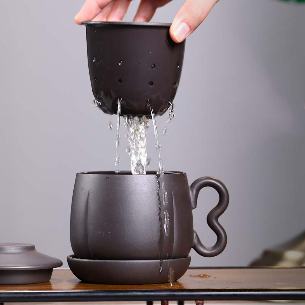 Yixing Black Clay Tea Cup with Removable Infuser and Lid