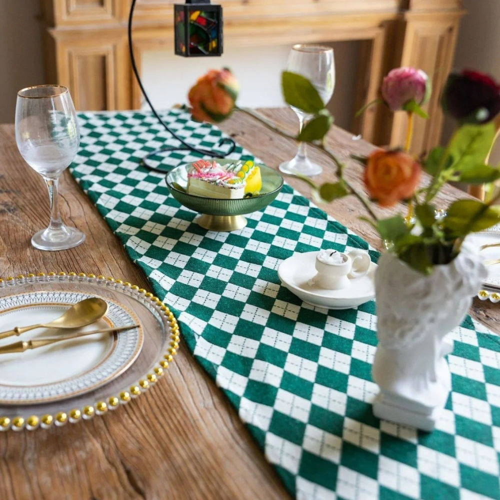 Tasseled Retro Checkered Table Runner