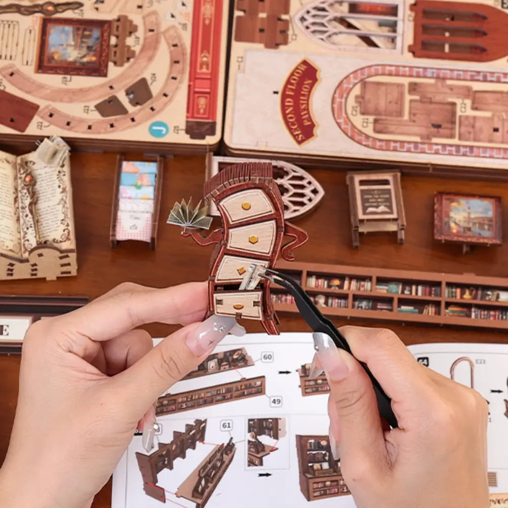 Vintage-Inspired DIY Bookstore Model Kit