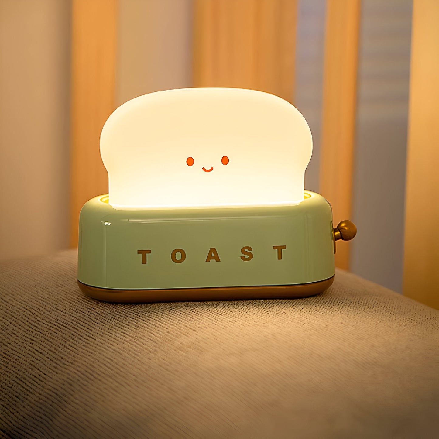 Toaster-Shaped Portable Table Lamp with Dimmable LED and USB Charging Port
