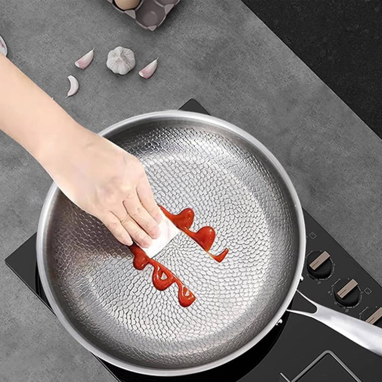 Titanium Non-Stick Deep Frying Pan with Fish Scale Texture