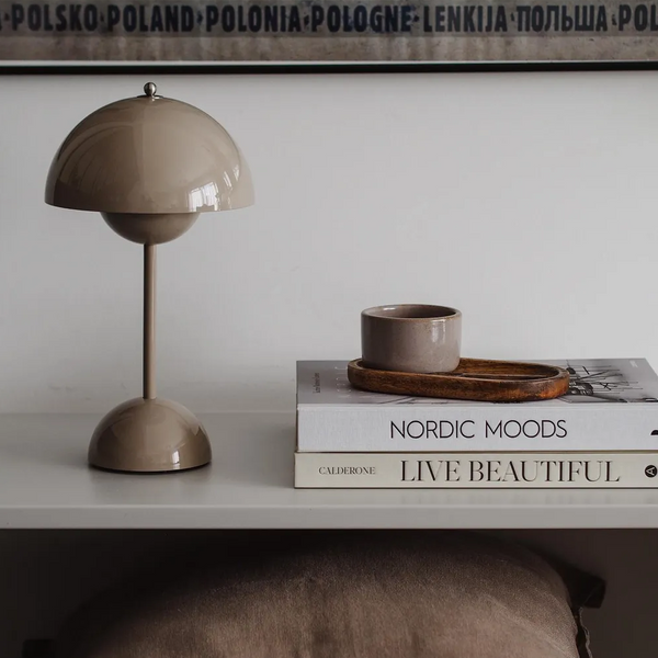 Dimmable LED Table Lamp with Iconic Design