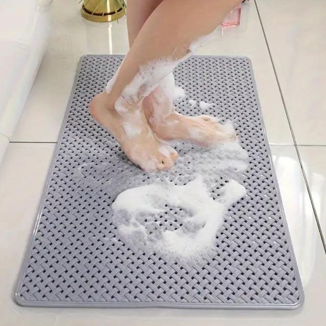 Non-Slip Bathtub Mat with Suction Cups for Safety and Easy Cleaning