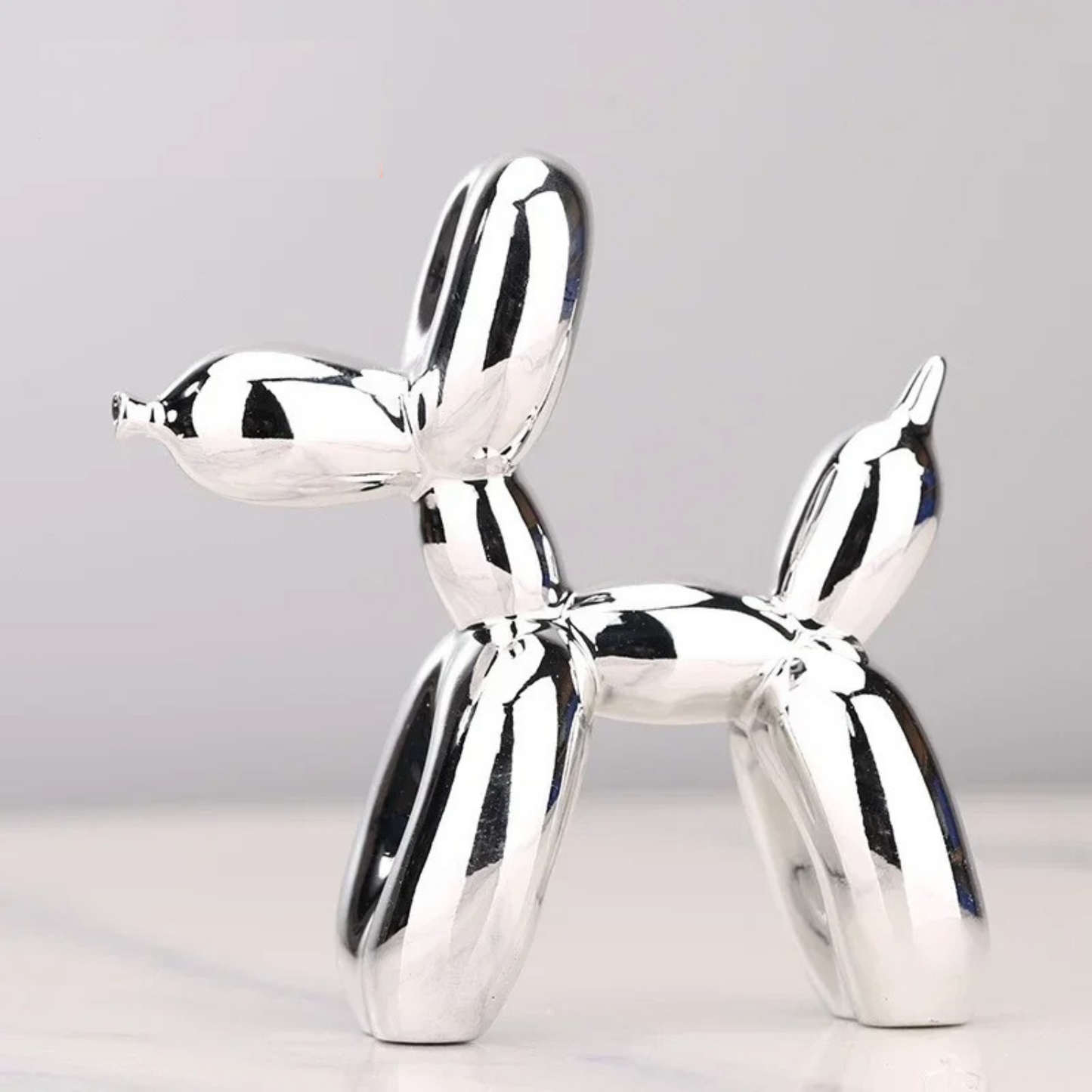 Resin Balloon Dog Sculpture Art Piece