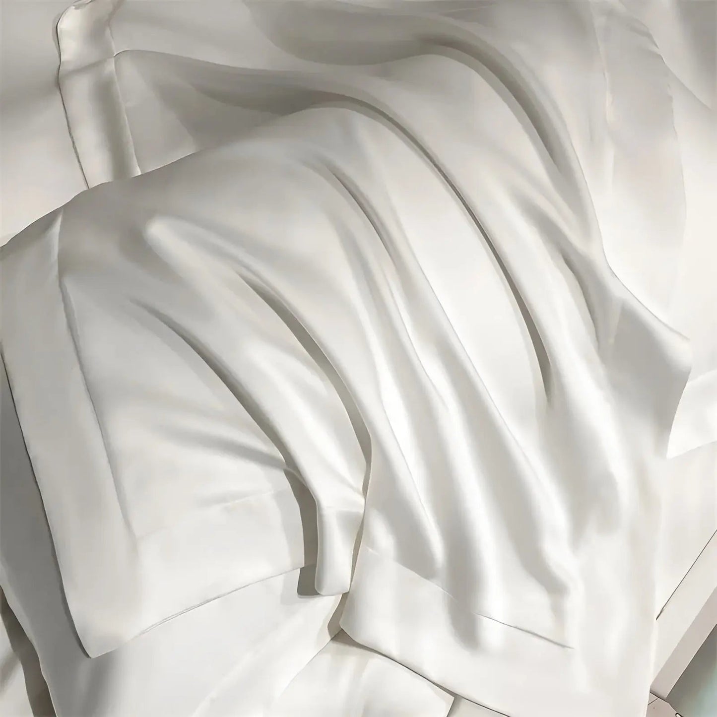Luxury Bamboo Bedding Set - Silky Soft Temperature Regulating Duvet Cover and Pillowcases