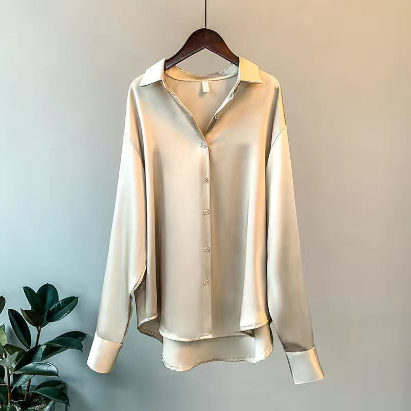 Lightweight Summer Women's Blouse with Elegant Collar