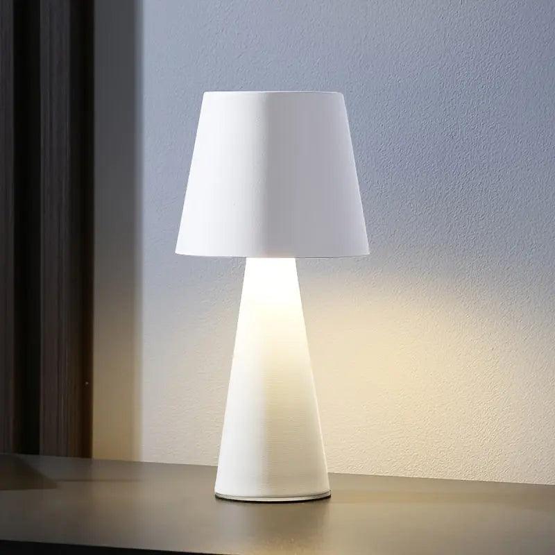 Modern Black Table Lamp with Elegant Design