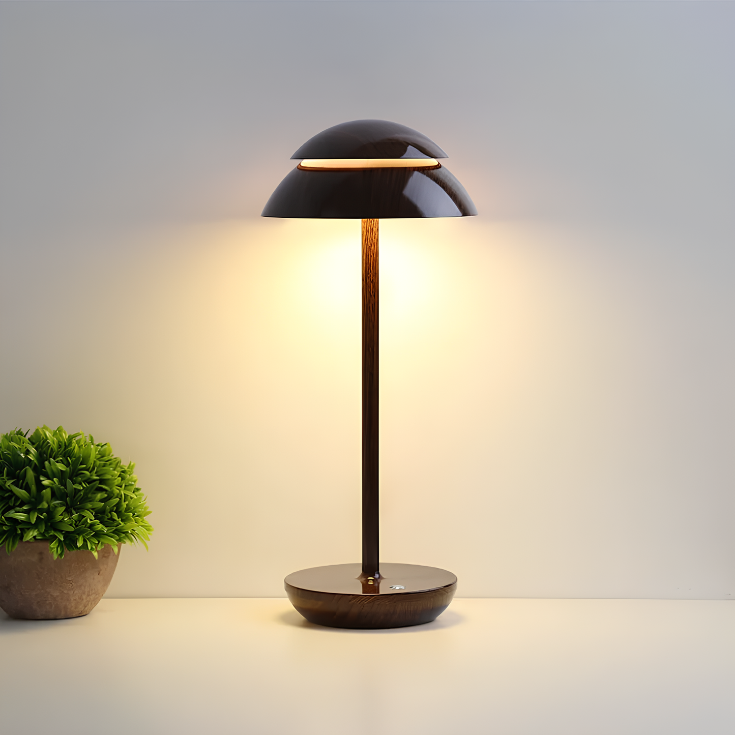 Modern Metal Table Lamp with Adjustable Brightness