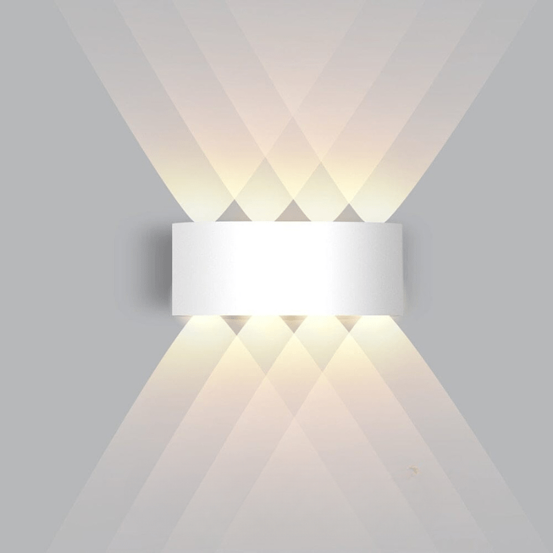 Weatherproof LED Outdoor Wall Light - Modern Aluminum Design