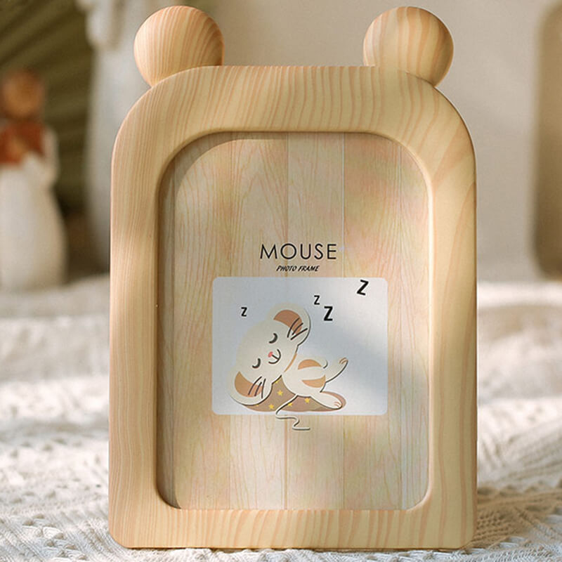 Tiered Cartoon Animal Picture Frame
