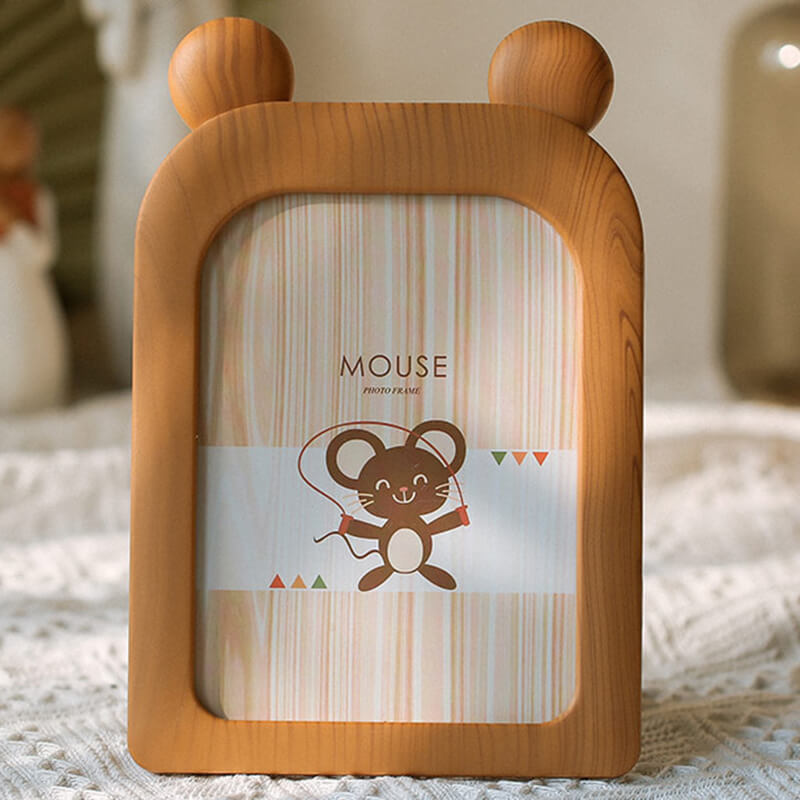 Tiered Cartoon Animal Picture Frame