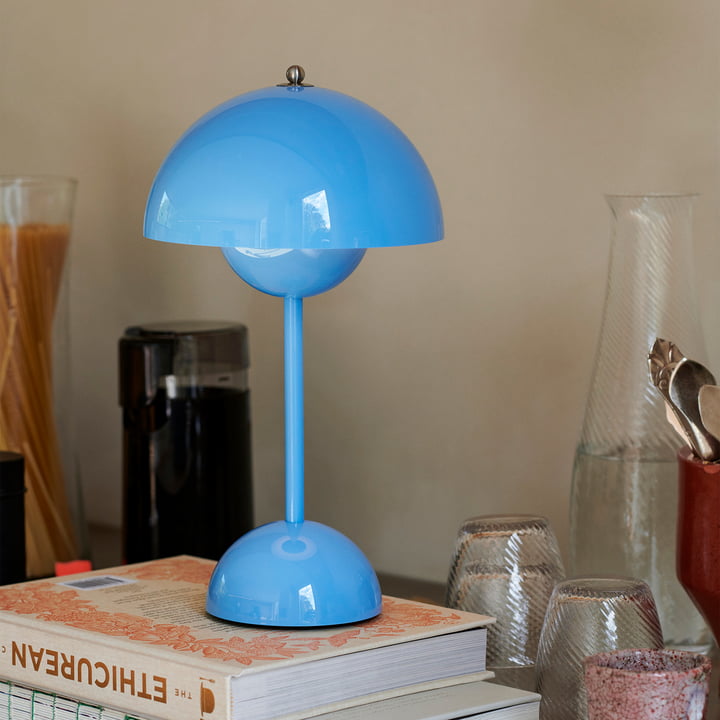 Dimmable LED Table Lamp with Contemporary Design