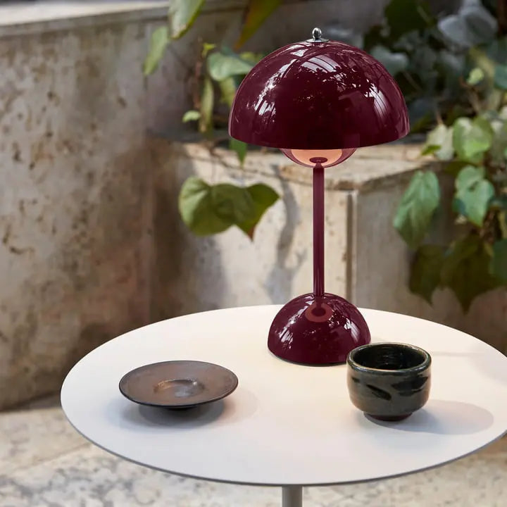 LED Table Lamp with Adjustable Brightness - Modern Chic Design