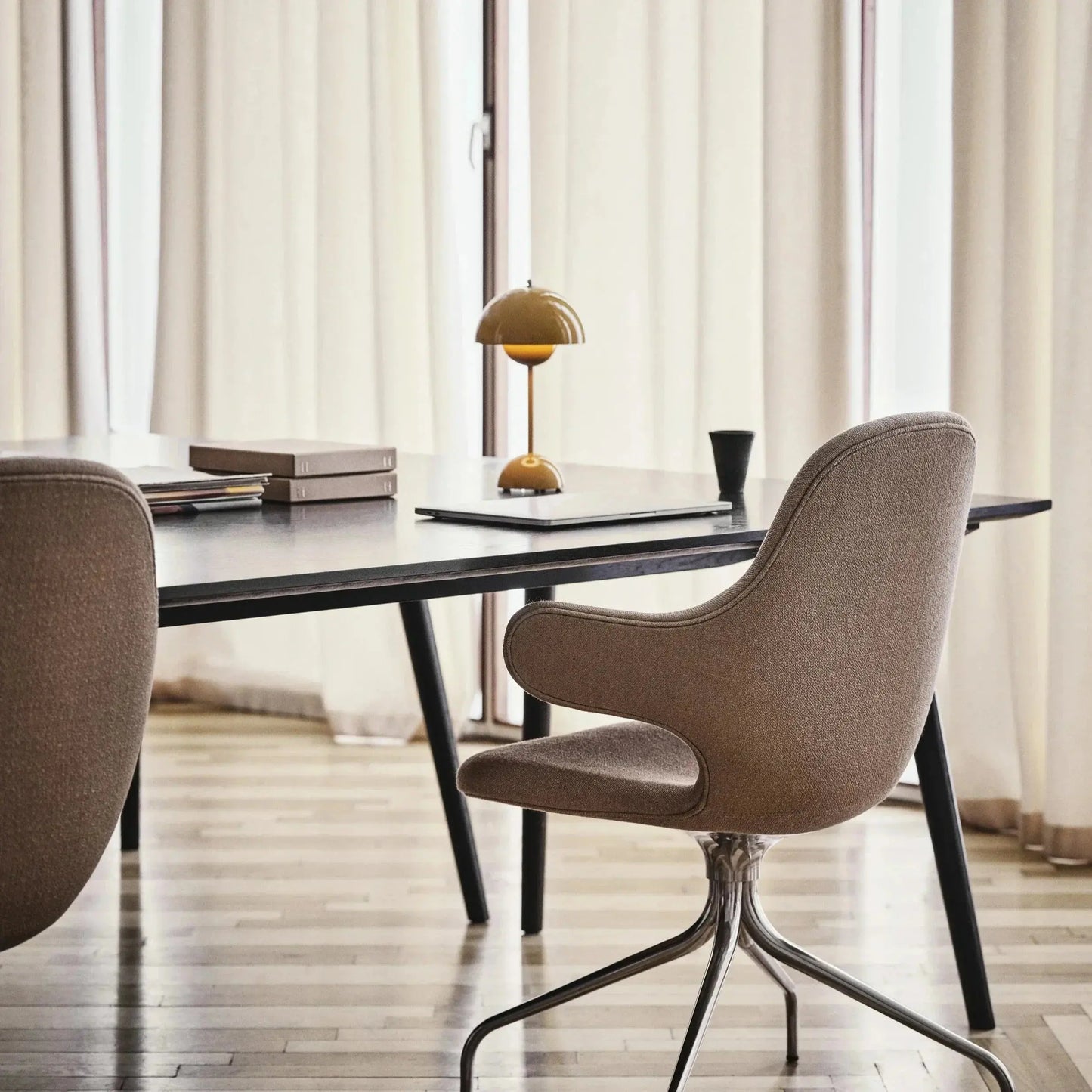 LED Table Lamp with Adjustable Brightness - Modern Chic Design