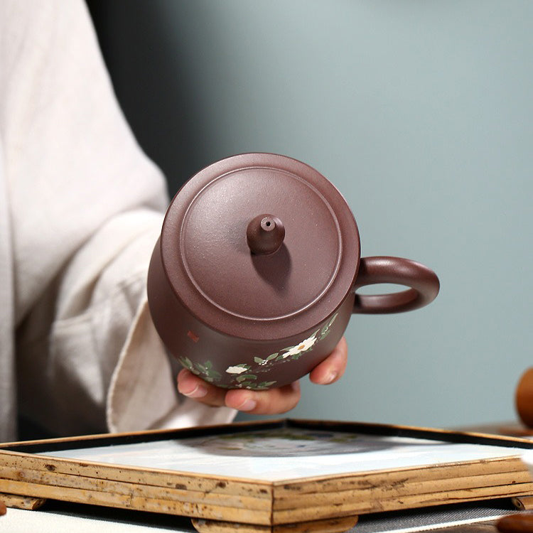 Yixing Purple Clay Peony Tea Cup with Gourd Lid