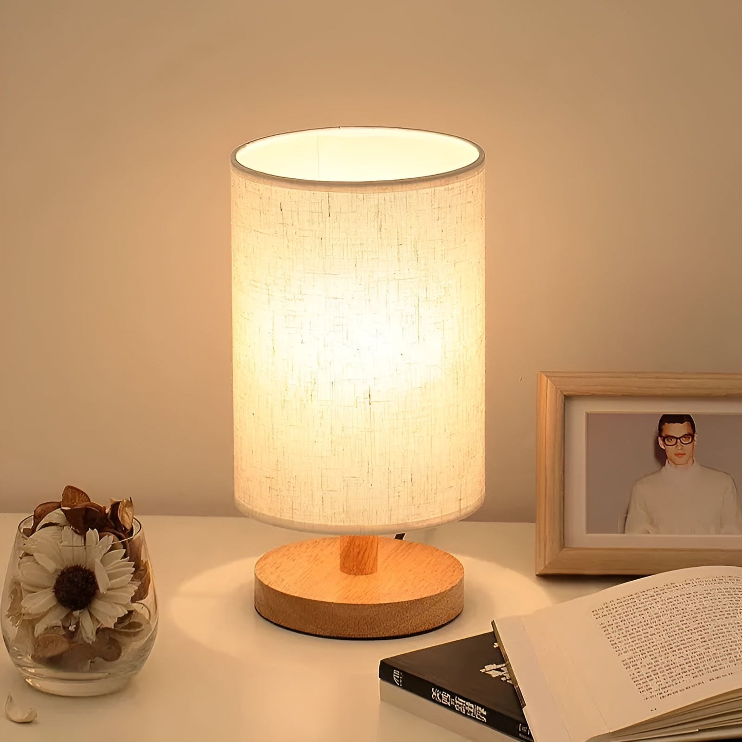 Modern LED Table Lamp with USB Connection - Elegant Gray or White Design