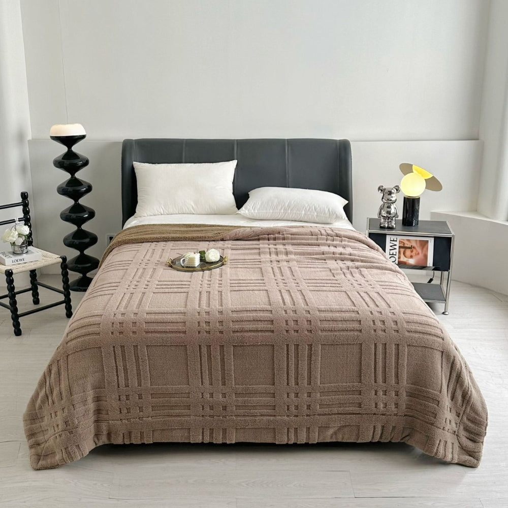 Embossed Grid Pattern Microfiber Winter Blanket