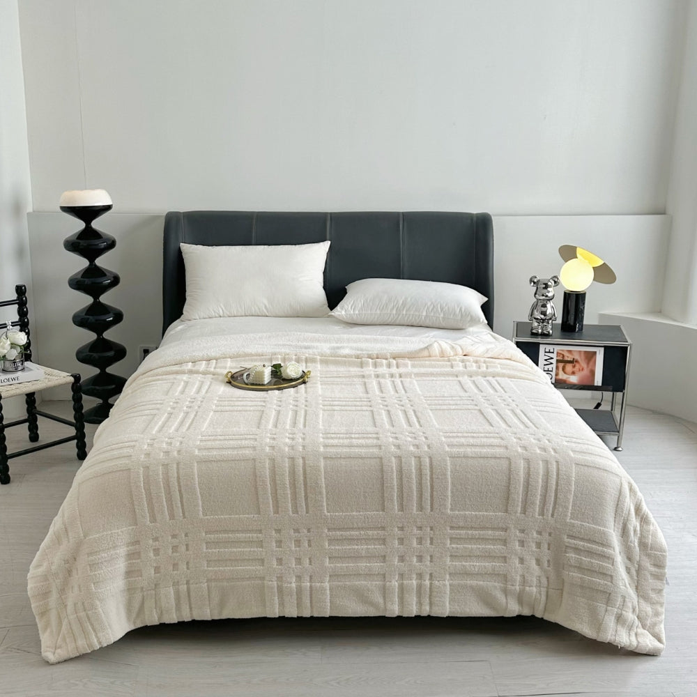Embossed Grid Pattern Microfiber Winter Blanket