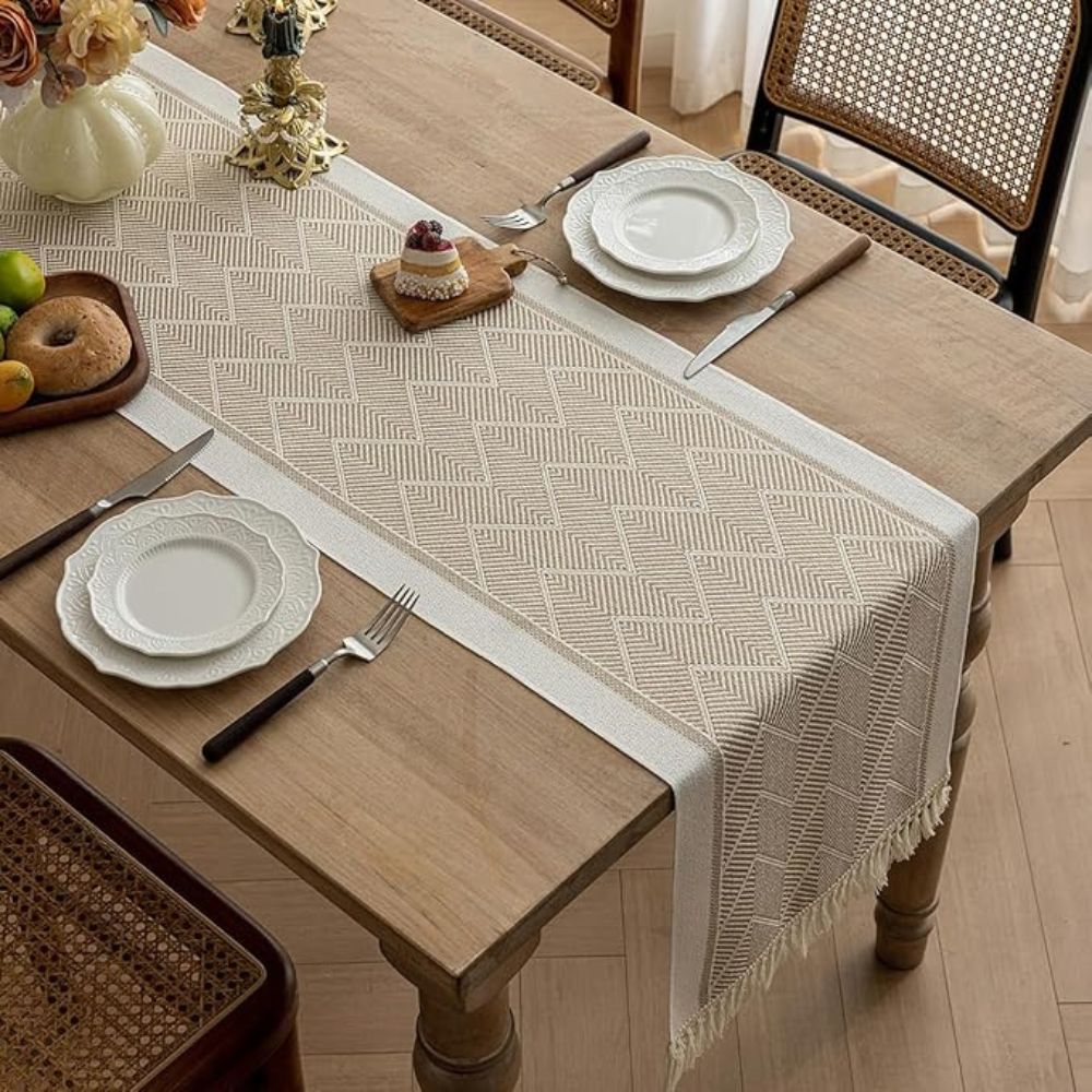 Geometric Zigzag Microfiber Table Runner with Tassels