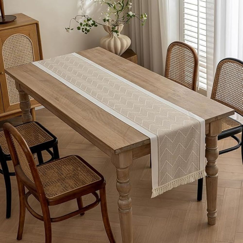 Geometric Zigzag Microfiber Table Runner with Tassels