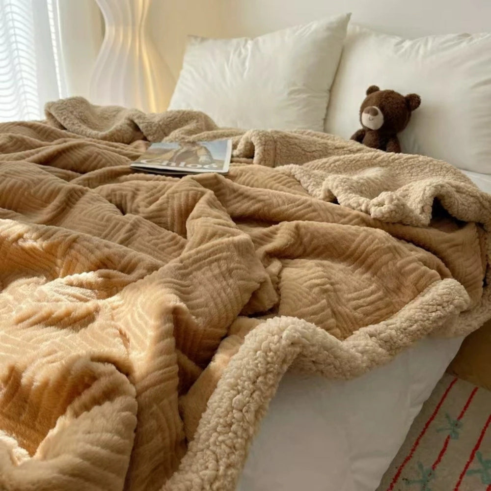 Soft Jacquard Rabbit Plush Blanket with Reversible Lambskin Lining
