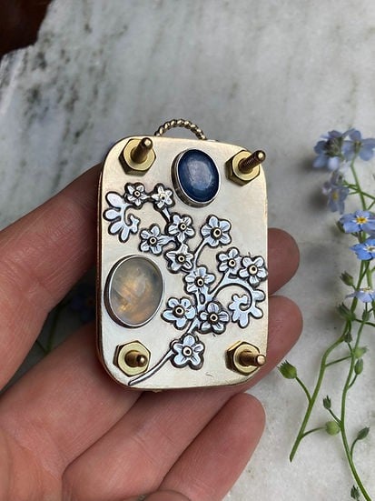 Mini Flower Press with Brass and Silver Details - Portable Botanical Keepsake Maker
