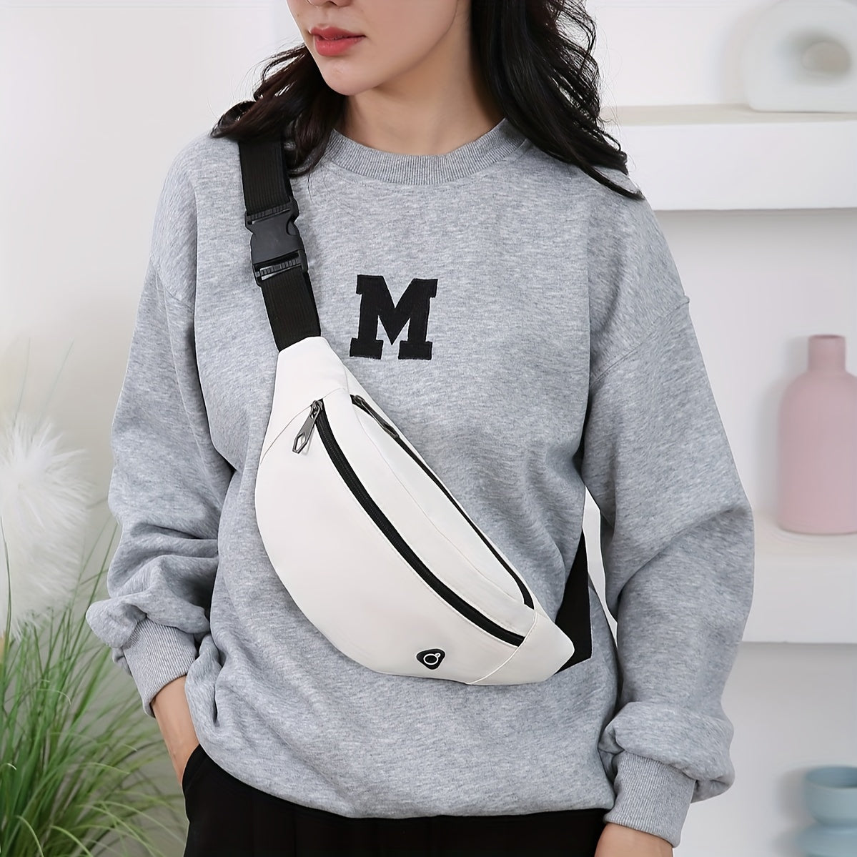 Sporty Adjustable Fanny Pack for Women with Multiple Pockets