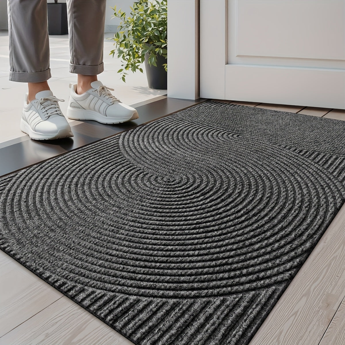 Non-Slip Geometric Entryway Rug for Indoor and Outdoor Use