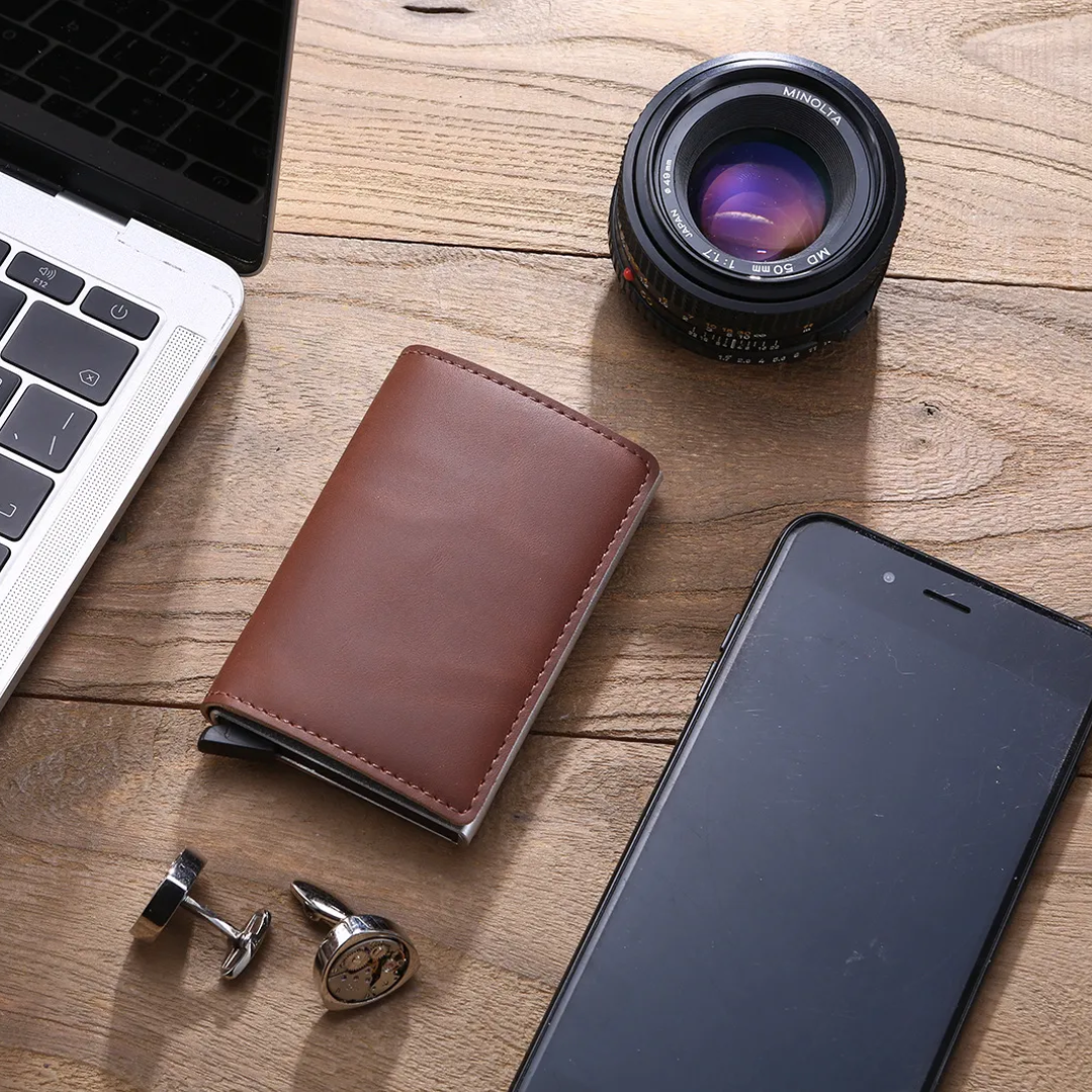 RFID-Blocking Aluminium Cardholder Wallet with Money Clip