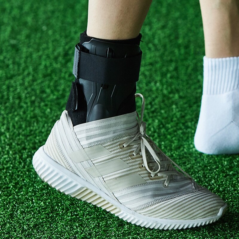 Adjustable Ankle Brace with X-Strap Stabilizers for Injury Prevention