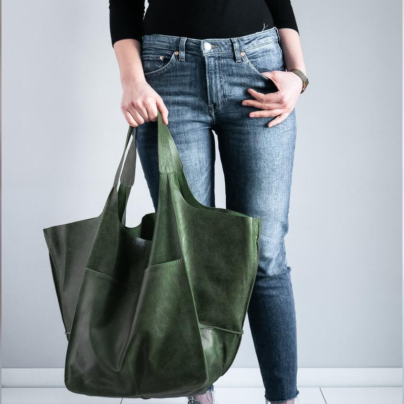 Spacious Classic Handbag and Shoulder Bag