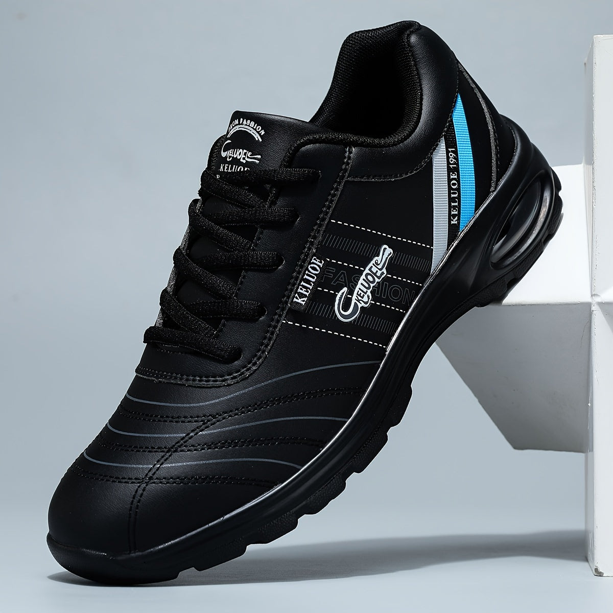 Men's Classic Sneakers with Soft Cushioning and Flexible Outsole