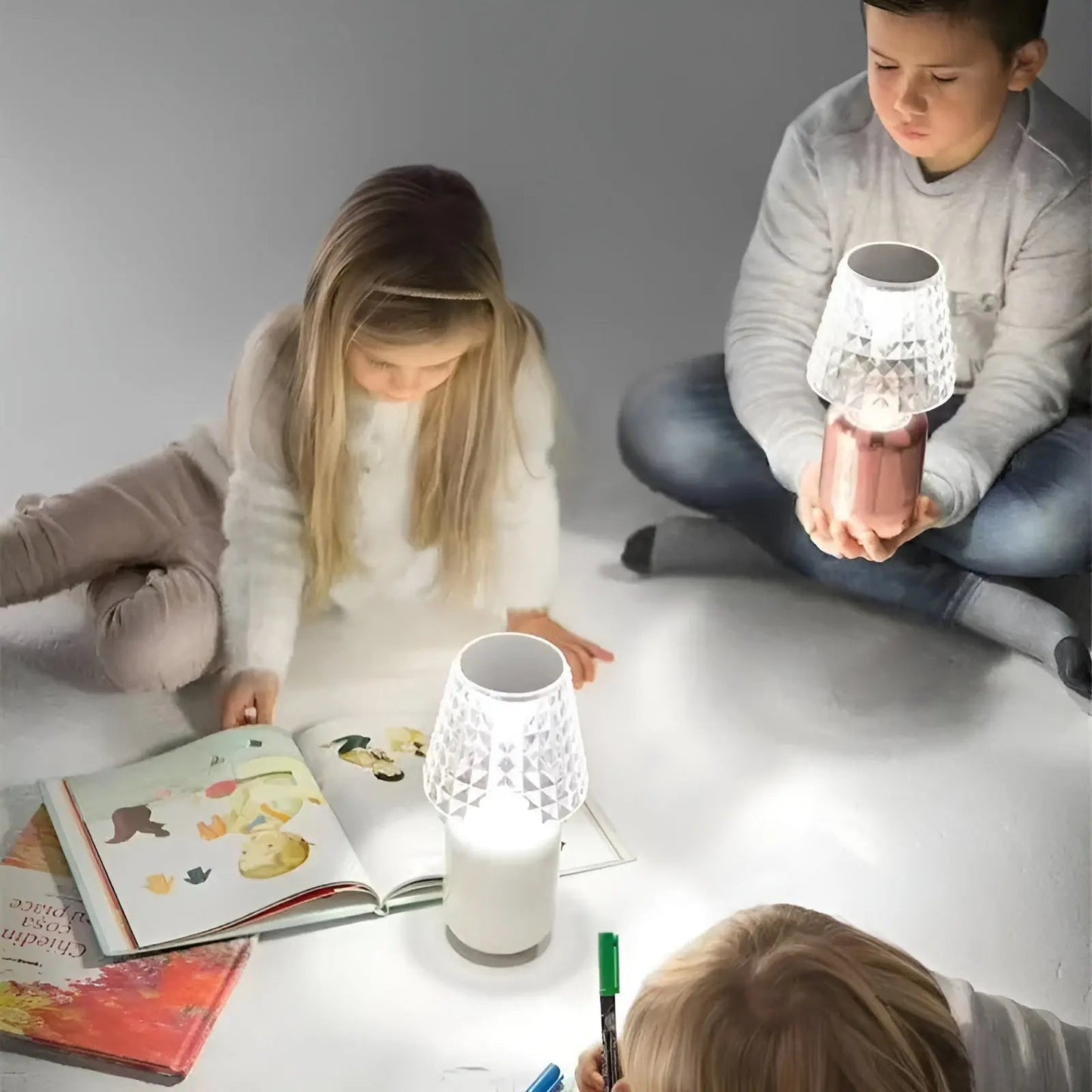Wireless Gold LED Table Lamp - Modern Rechargeable Design