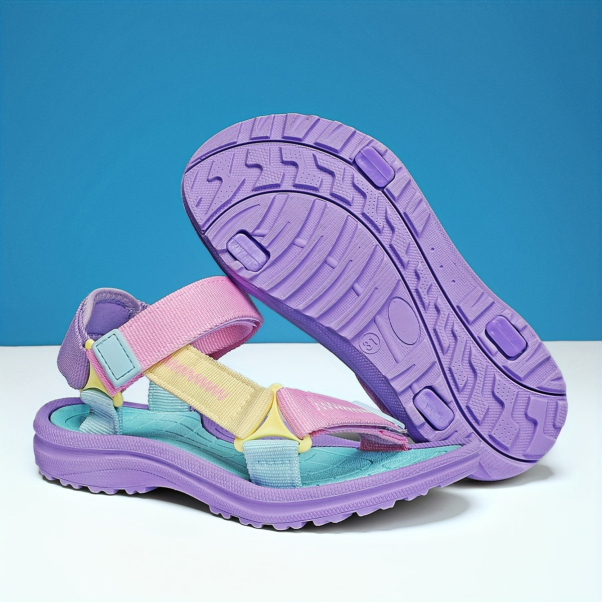 Adjustable Girls' Sporty Sandals with Lightweight Sole