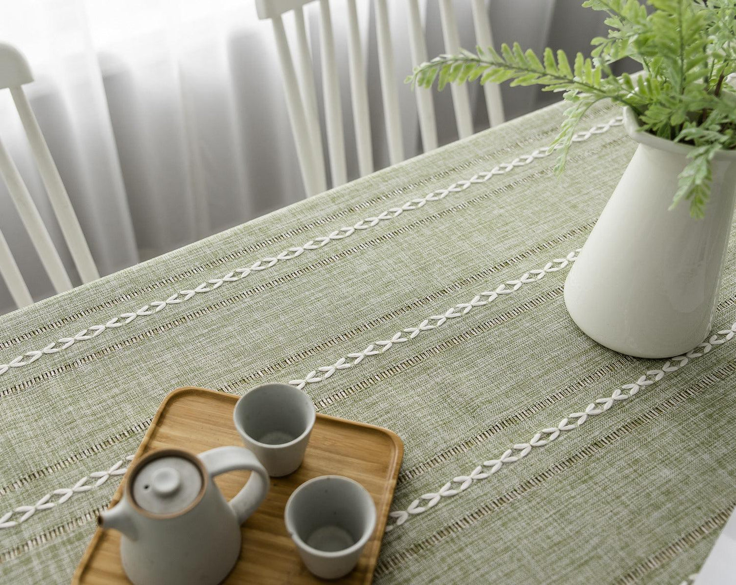 Linen Tablecloth for Indoor and Outdoor Events