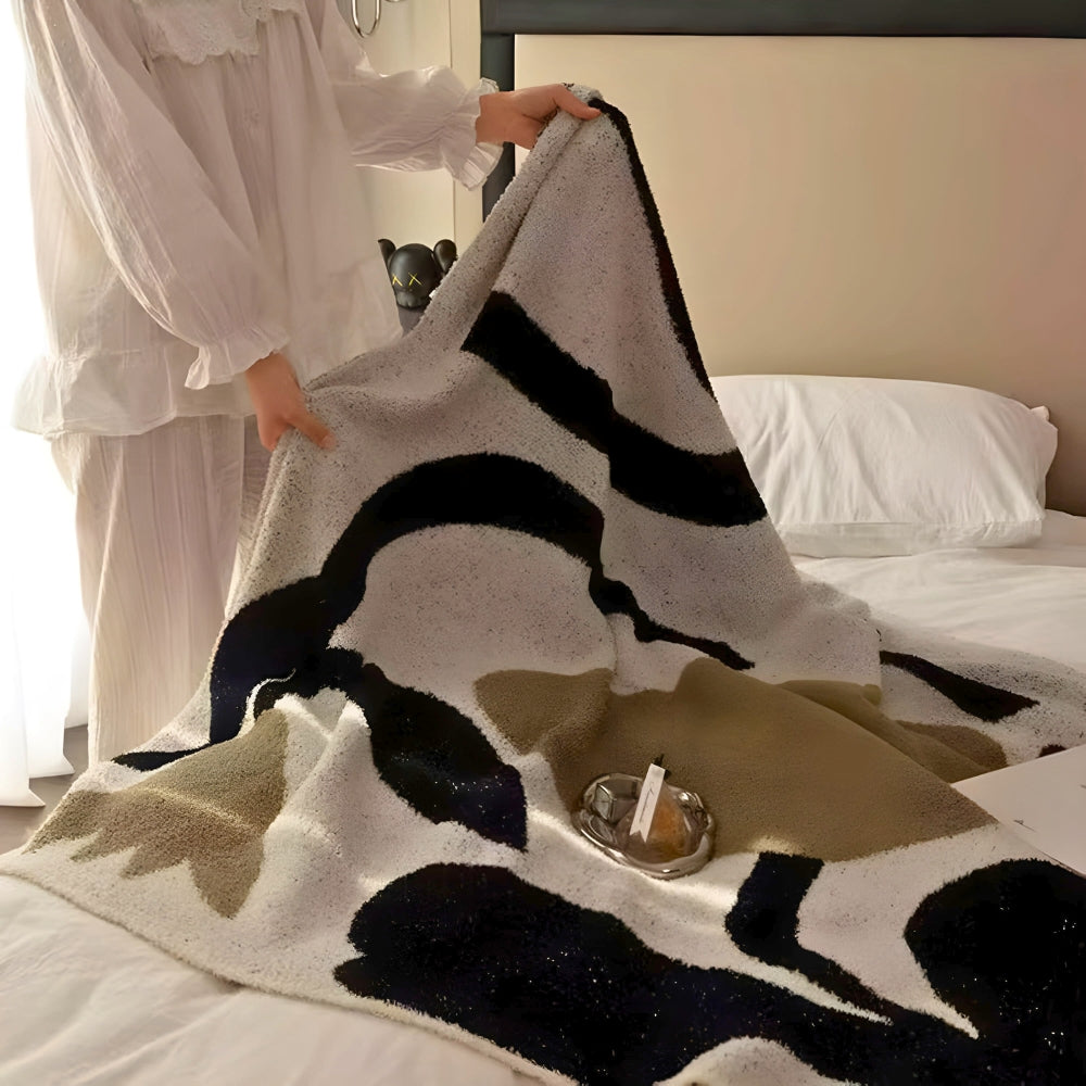 All-Season Soft Microfiber Travel Blanket with Abstract Floral Design