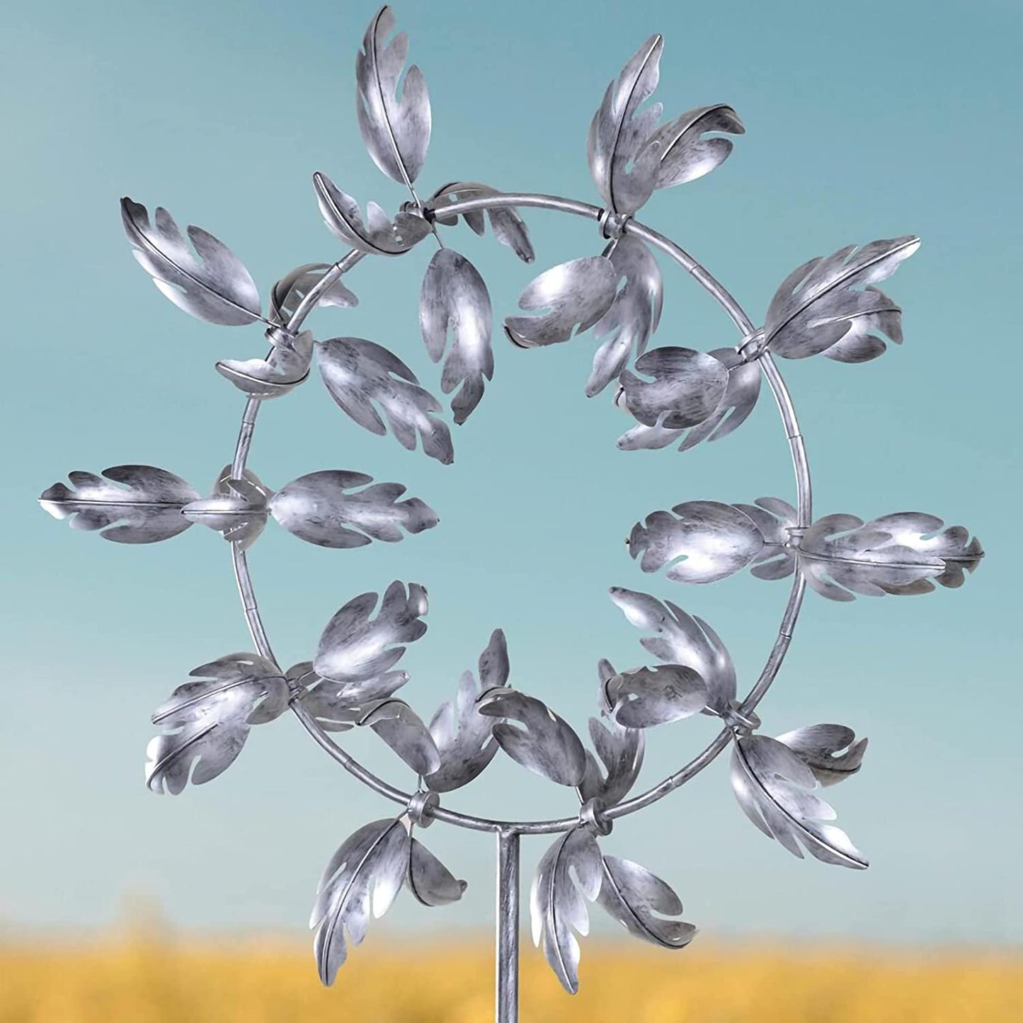 Noiseless Rotating Garden Wind Spinner Decoration