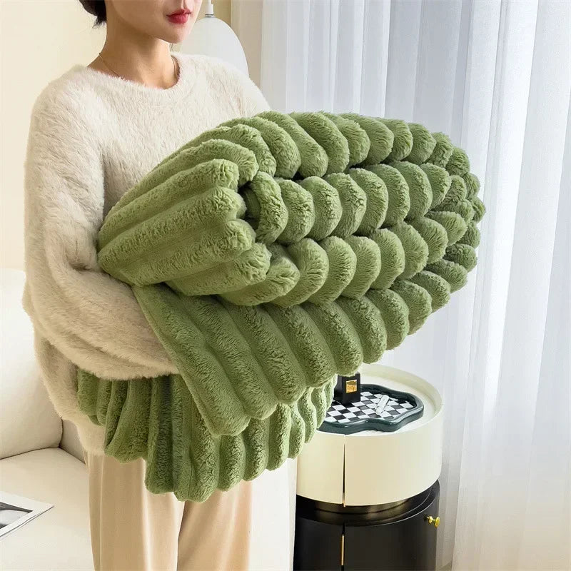 Ultra-Soft Checkered Fleece Blanket